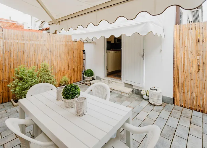 27 Centro Forte dei Marmi